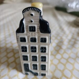 klm houses # 14 sealed